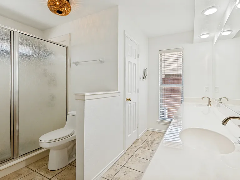 1005 De Pauw Dr — Photo 17