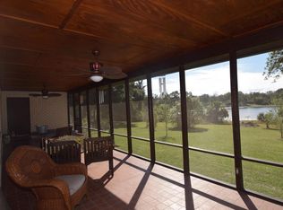 105 Silver Pond Rd, Crescent City, FL 32112