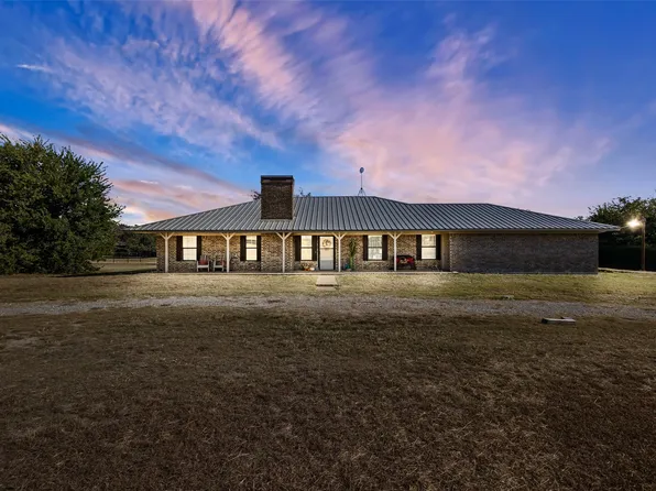 1202 Tanglewood Dr, Weatherford, TX 76087