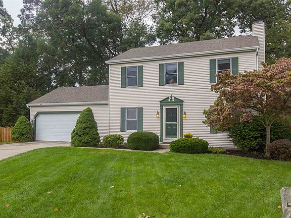 3rd image of 4315 Foxfire Dr
