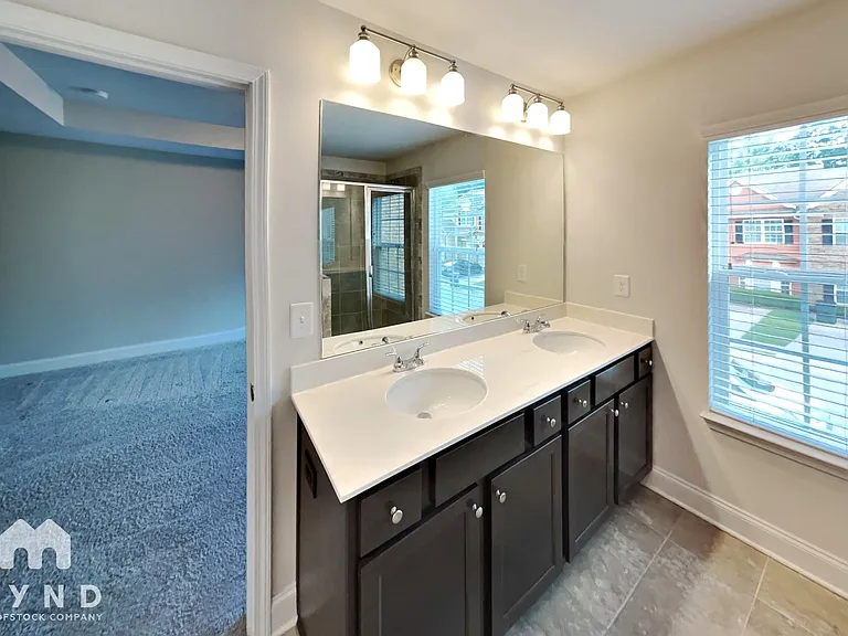 10143 Benton Woods Dr — Photo 11