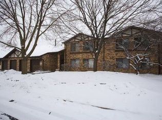 2224 Christian Ln #2-A, Lisle, IL