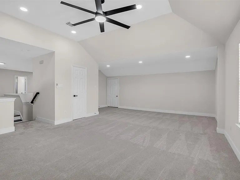 22002 Madera Canyon Ct — Photo 35