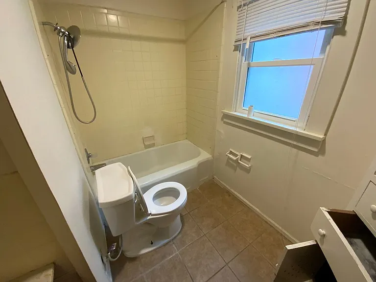 1408 Bass Ave — Photo 14
