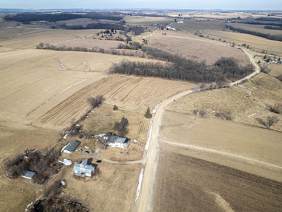 3rd image of 3114 S Rush Creek Rd