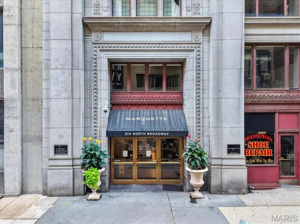 314 N Broadway Ave #1307, Saint Louis, MO 63102