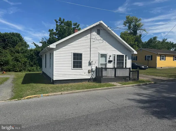 23 Chandler St, Seaford, DE 19973