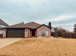 2018 W College St, Broken Arrow, OK 74012