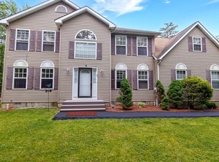 503 Nettle Dr, Tobyhanna, PA 18466
