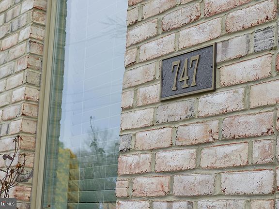 2nd image of 747 Miller Ave