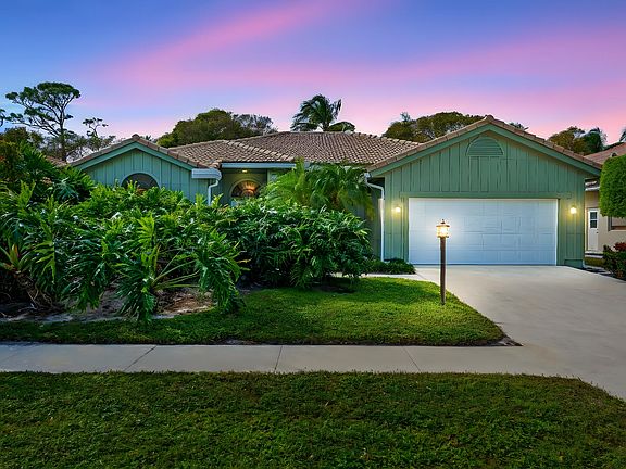 2nd image of 9055 Cypress Hollow Drive