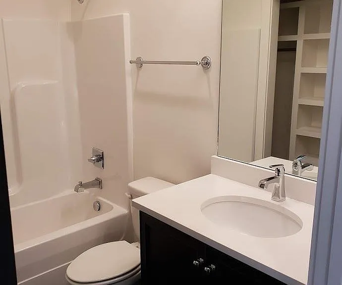 Upstairs front bathroom.