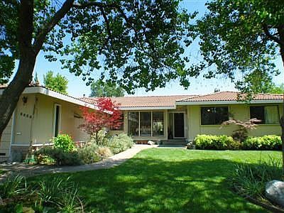 1st image of 8056 Vintage Way