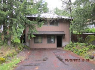 64881 E Riverside Dr, Brightwood, OR 97011
