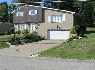 1776 Fawcett Ave, White Oak, PA
