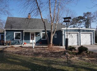 2277 S Genevieve St, Beloit, WI 53511