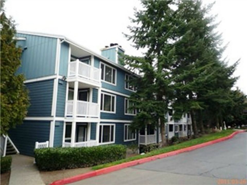 1st image of 300 N 130th St Unit 2208