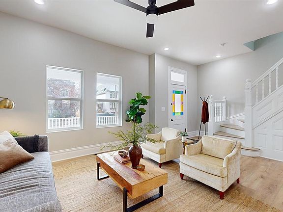 4th image of 4053 Connecticut St