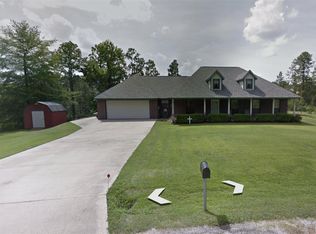 737 Victoria Dr, Brookeland, TX 75931
