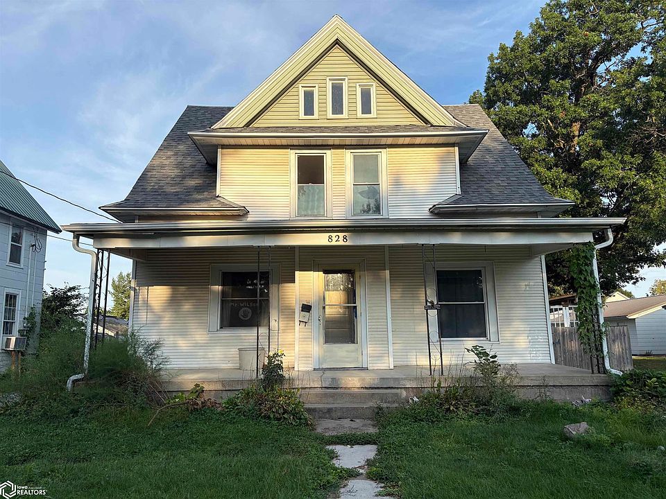 1st image of 828 Drake Ave
