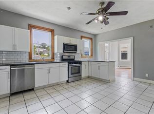 11 Roosevelt St APT 1, Providence, RI 02904