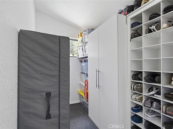 5th image of 42493 Catalina Rd