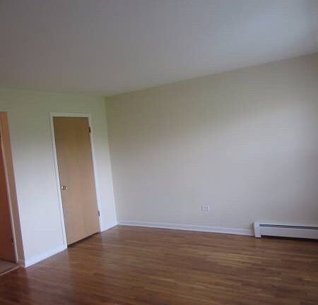 3rd image of 43 King Arthur Ct APT 3