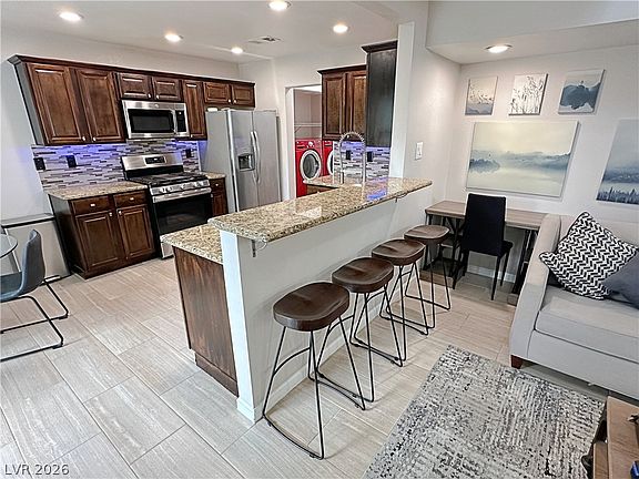 5th image of 4052 Cape Sand Dr