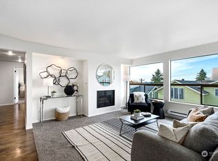 5711 Phinney Ave N APT 203, Seattle, WA 98103