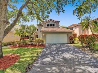 237 NW 100th Ave, Plantation, FL 33324