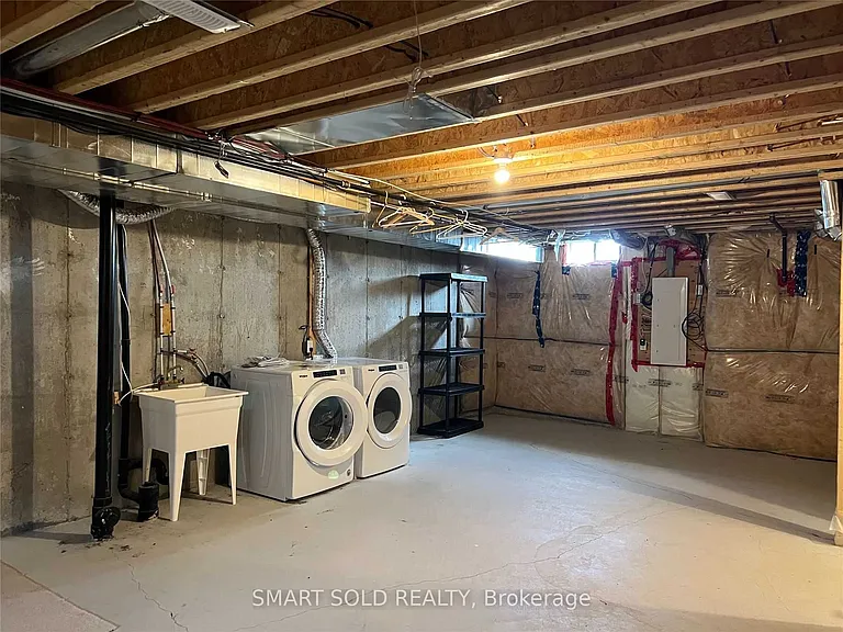 1046 Murrell Blvd — Photo 31