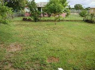 1043 NW 66th St, Miami, FL 33150