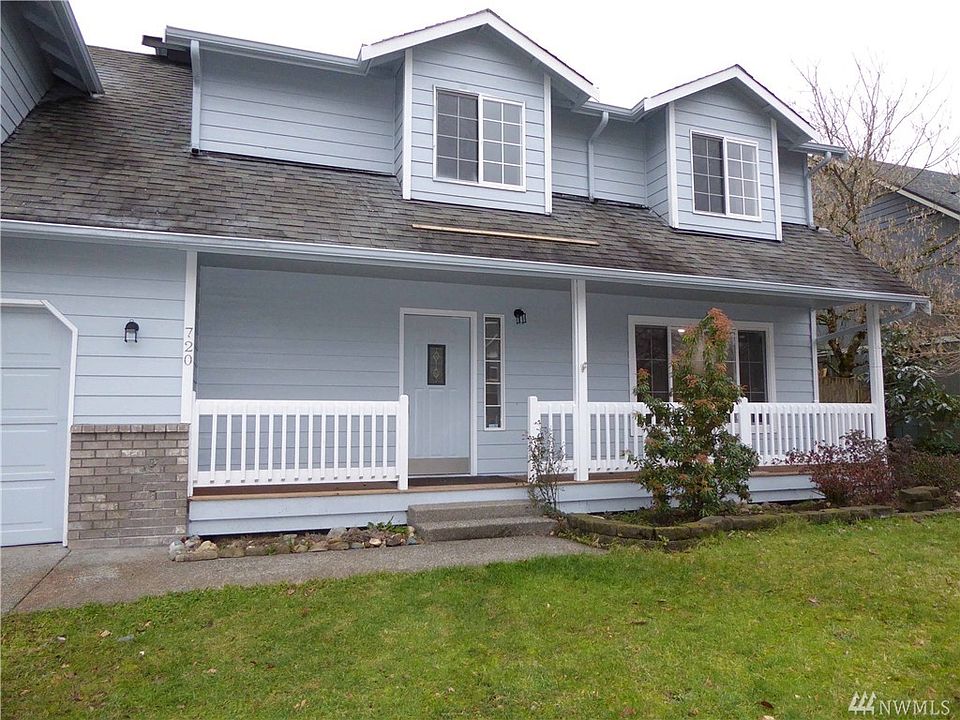 1st image of 720 123rd Ave NE