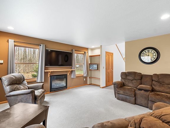 4th image of 9208 Mount Frederick Rd