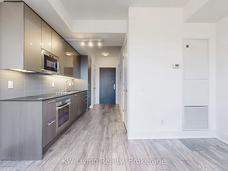 403 Church St #3503 — Photo 9