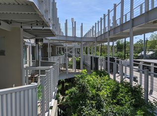 41 Waller St APT 207, Austin, TX 78702