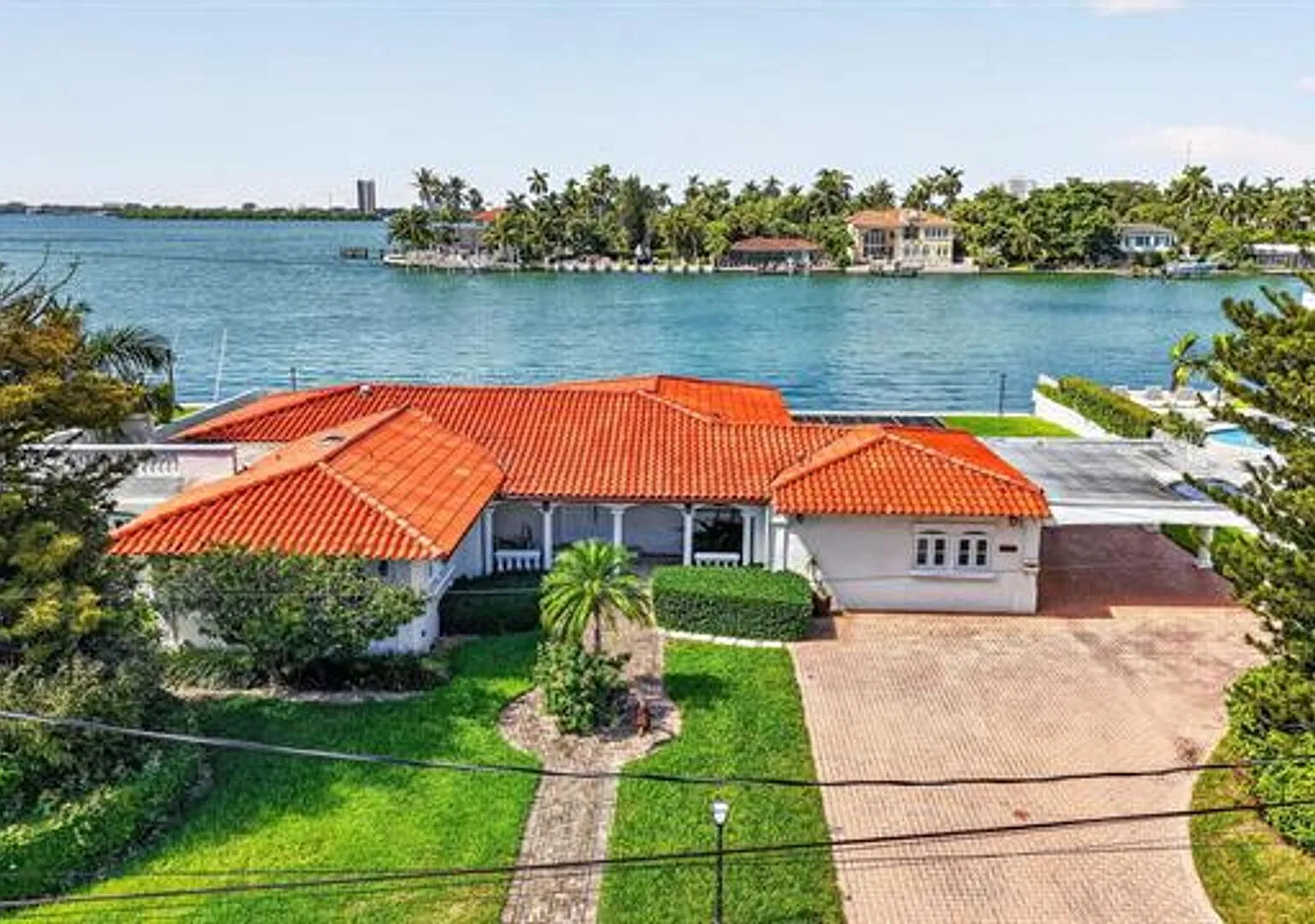 7500 W Treasure Dr # 7500, North Bay Village, FL 33141 — Photo 4