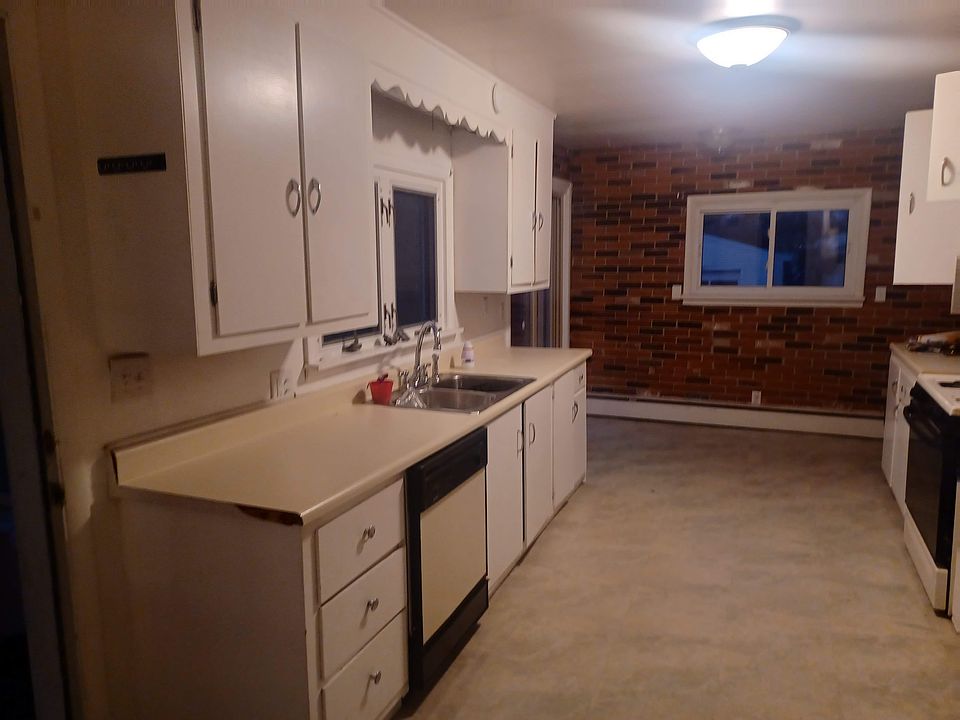 2nd image of 309 Dausman St Floor 1