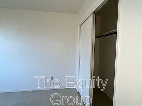 3rd image of 10965 Thompson Dr