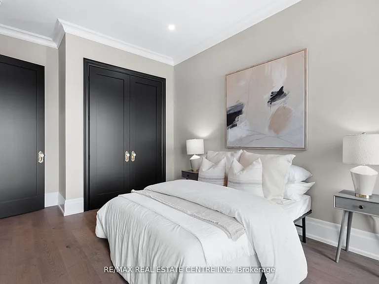 37 Armstrong St #3 — Photo 47