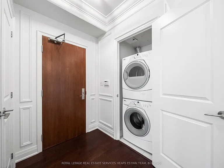 1430 Yonge St #509 — Photo 38