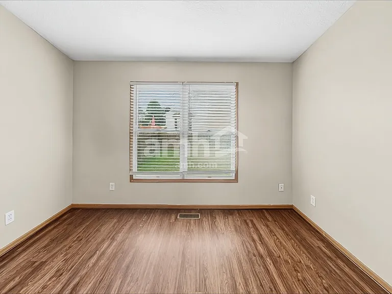 1833 Kathiwade Dr — Photo 7