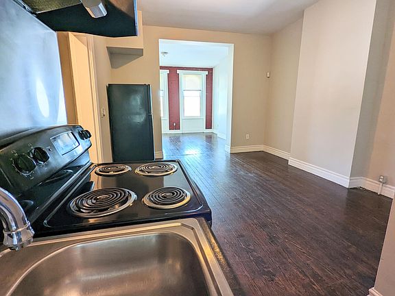 5th image of 3546 S Broadway #2