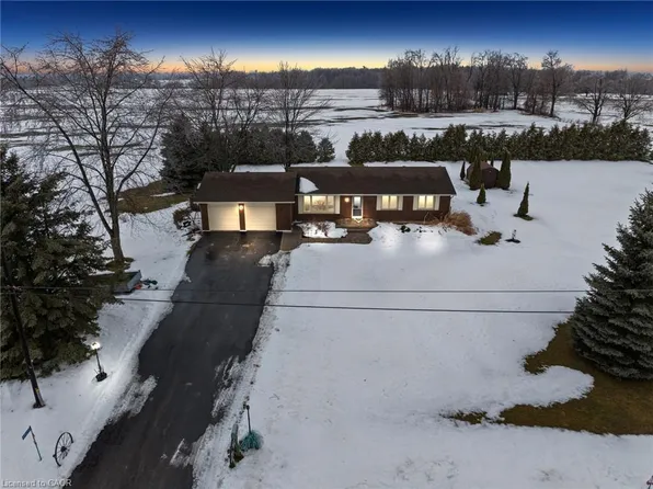 895203 Oxford Rd #3, Princeton, ON N0J 1V0