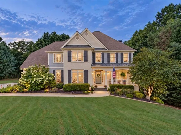 818 Oak Ridge Ter, Loganville, GA 30052