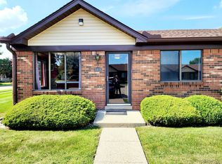 30618 Quinkert St, Roseville, MI 48066