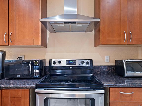 5th image of 4230 Porte De Palmas Unit 41