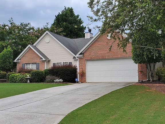 2nd image of 1355 Skipping Rock Ln