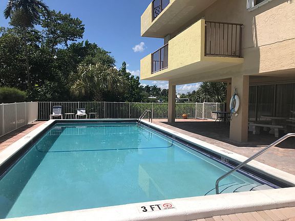 3rd image of 3581 S Ocean Blvd APT 2C