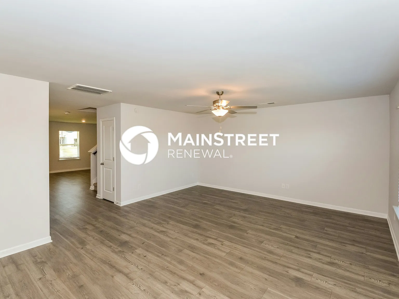 2425 Alberto Drive — Photo 4